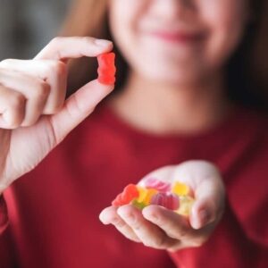 7 things to know before using pain-relieving gummies